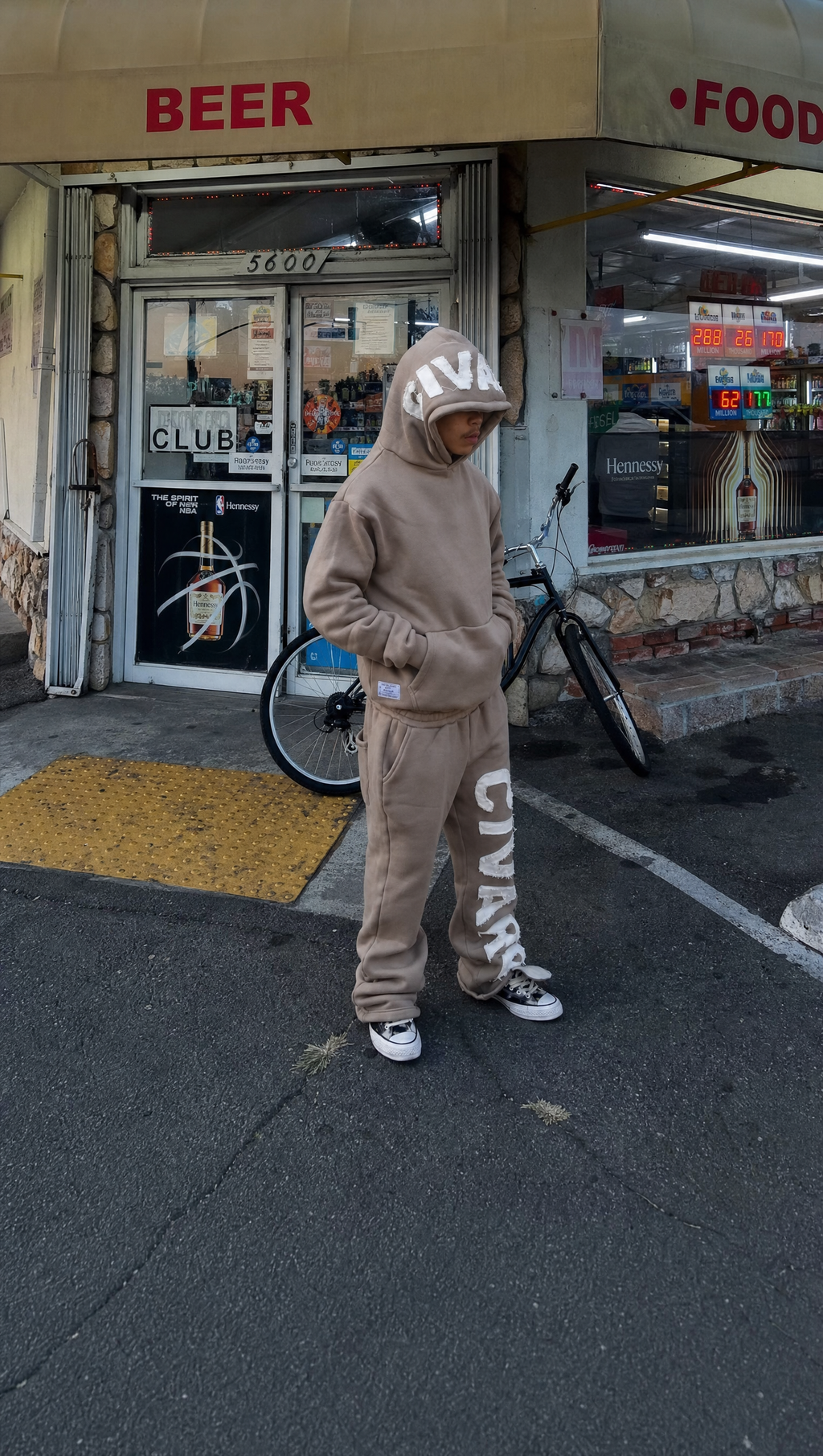 Appliqué  Brown Sweatpants