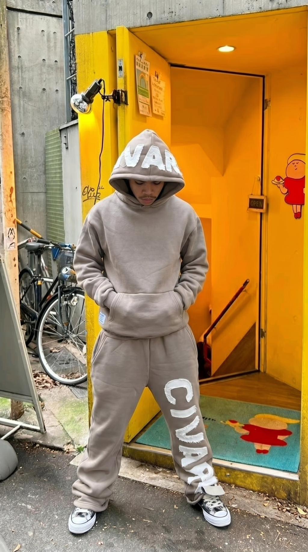Appliqué  Brown Hoodie