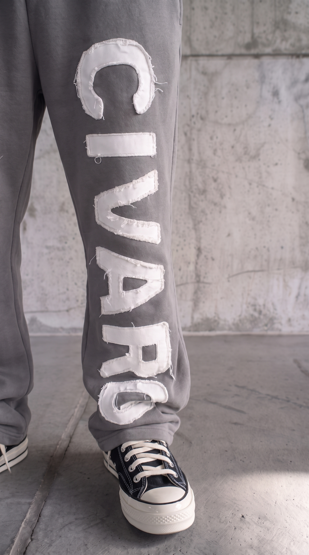 Appliqué Grey Sweatpants